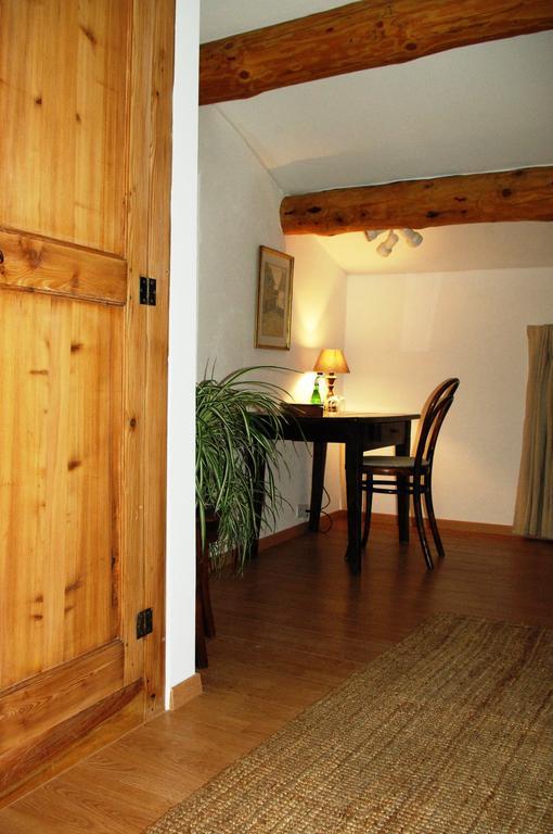 Le Mas De La Fontaine Bed & Breakfast Le Pegue Bilik gambar